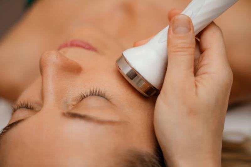 Formation en Hydrodermabrasion, soin nettoyant du visage en profondeur, en région Rhône Alpes